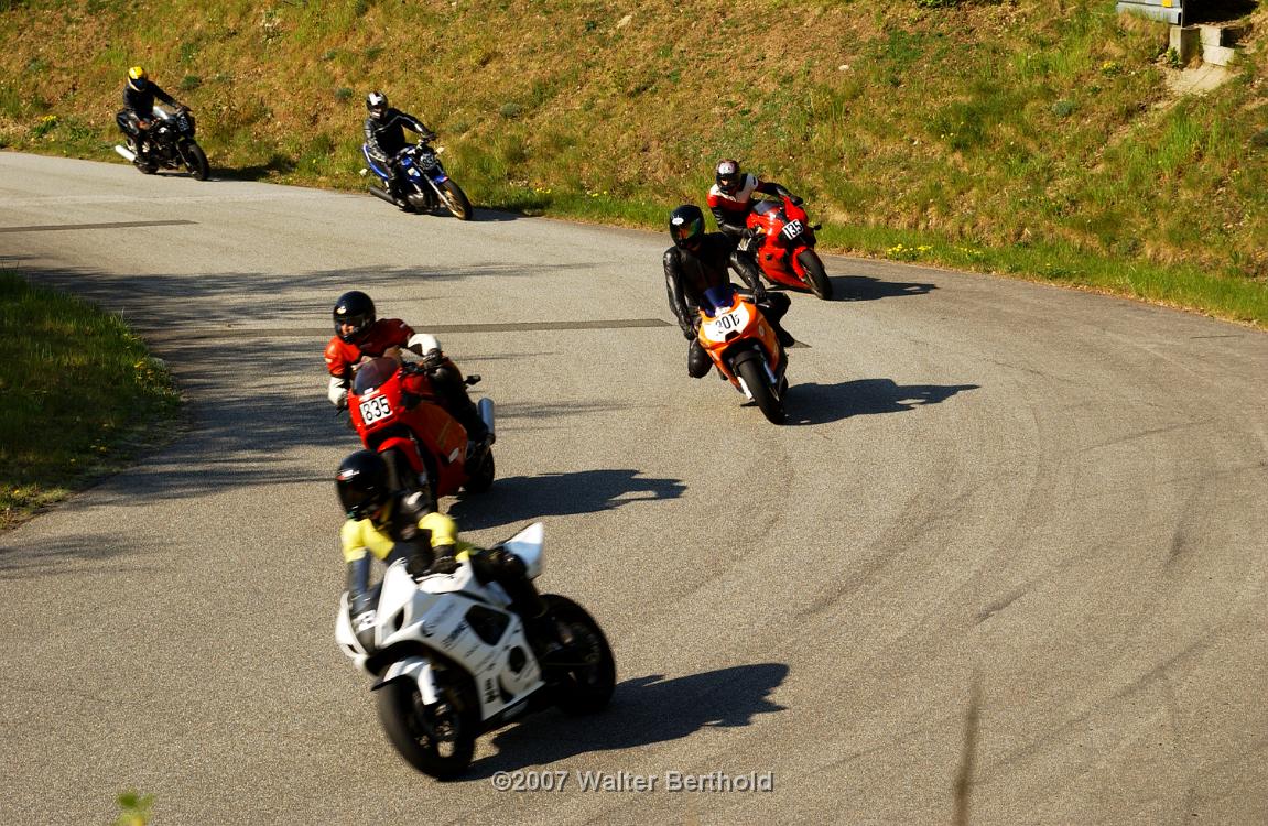 Heidbergring2007Desmo 208