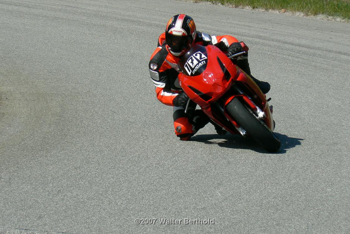 Heidbergring2007Desmo 412