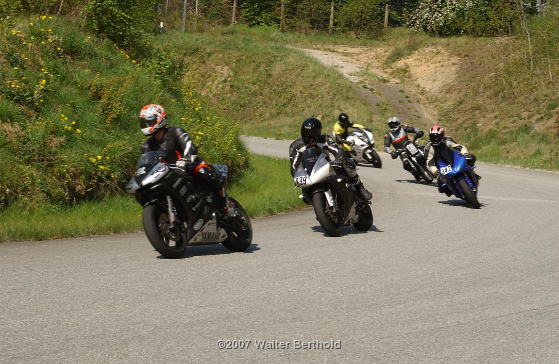 Heidbergring2007Desmo 577